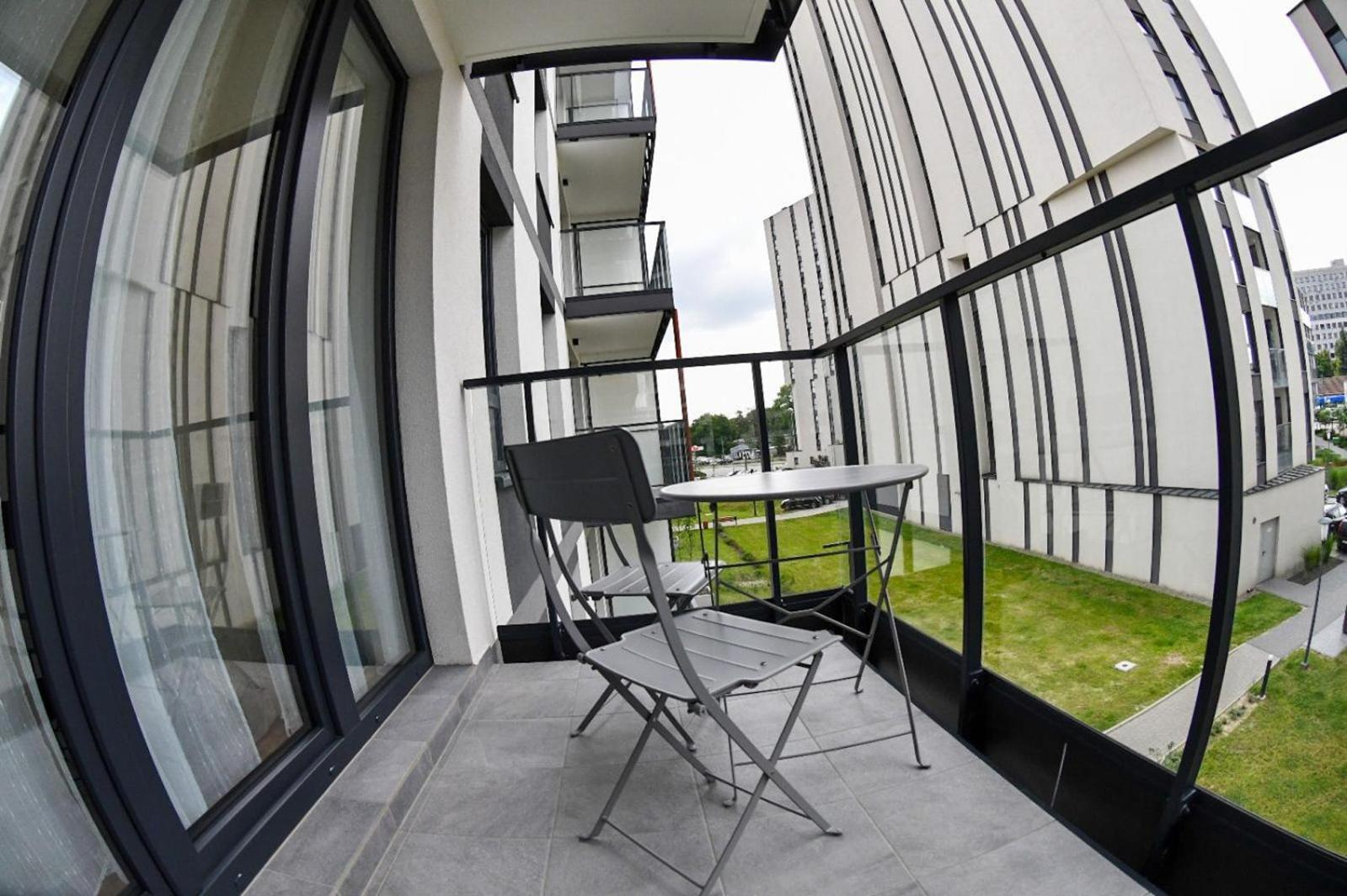 Elegant Two-Room Apartment, Sleeps 4, Near Turon Arena, With Balcony Краків Екстер'єр фото